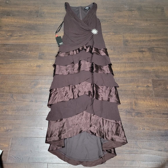 New TADASHI Shoji Dress Tiered Cocktail Formal Chocilate Brown Silk Size… - Picture 2 of 9